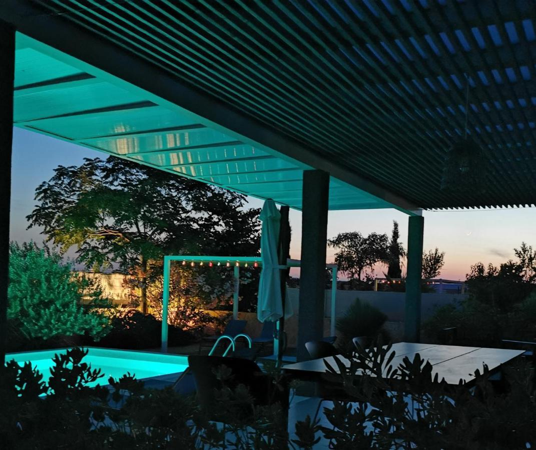 Villa Sundowner 시베니크 외부 사진